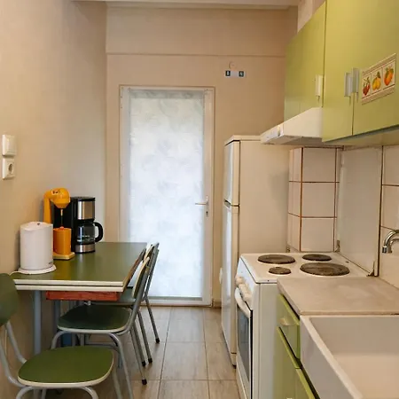 Sea Breeze Apartament PalaiónTsiflíkion